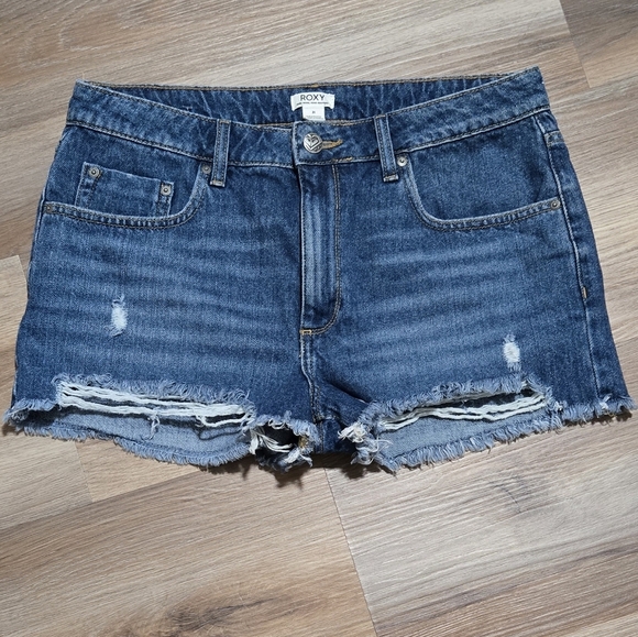 Roxy Swell Summer Beach Distressed Denim Jean Shorts Size 31 - Picture 1 of 13
